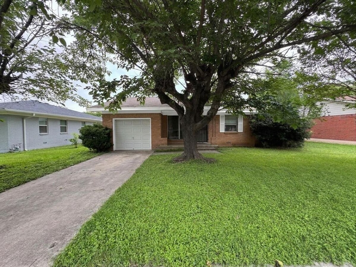Photo - 1003 Duvall Dr