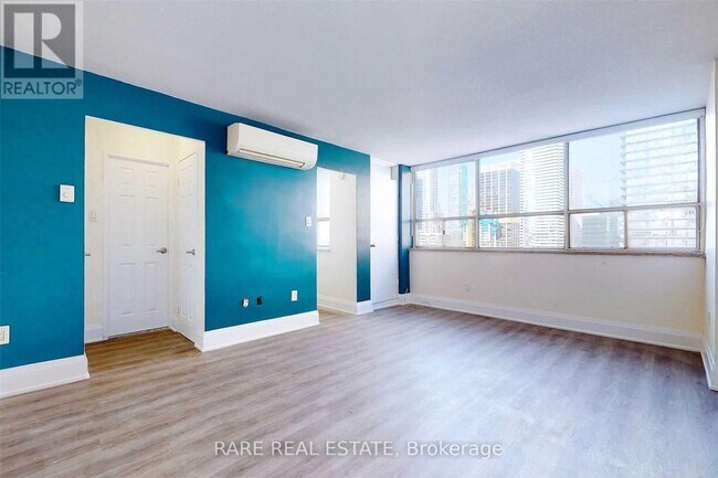 Photo - 30 Gloucester St Unité 2107