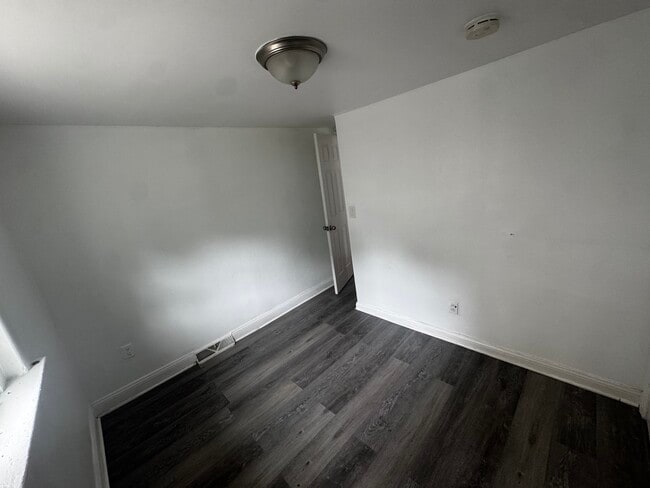 Photo - 251 Myrtle Ave