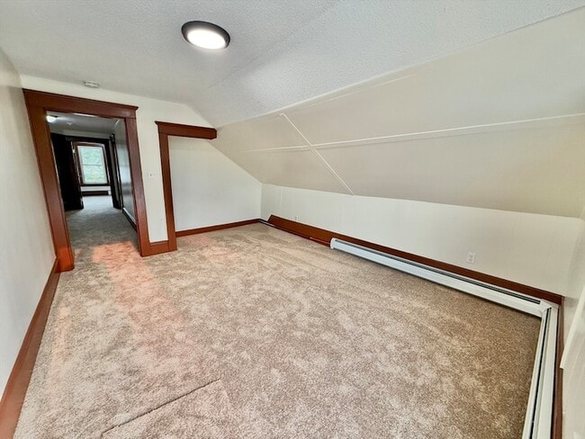 Photo - 70 Klondike Ave