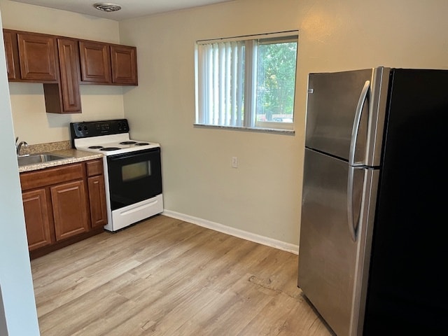 Photo - 5642 Macey Ave