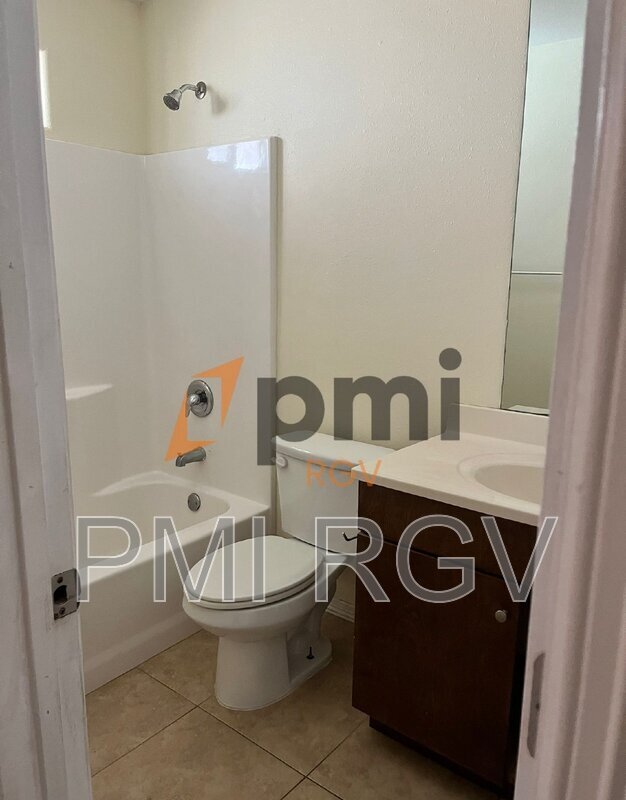 Photo - 3907 S Radisson Ave Unit D