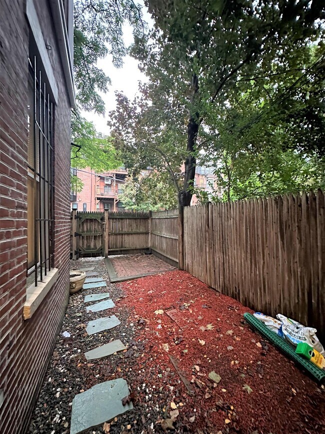 Photo - 10 Yarmouth St Unit 1