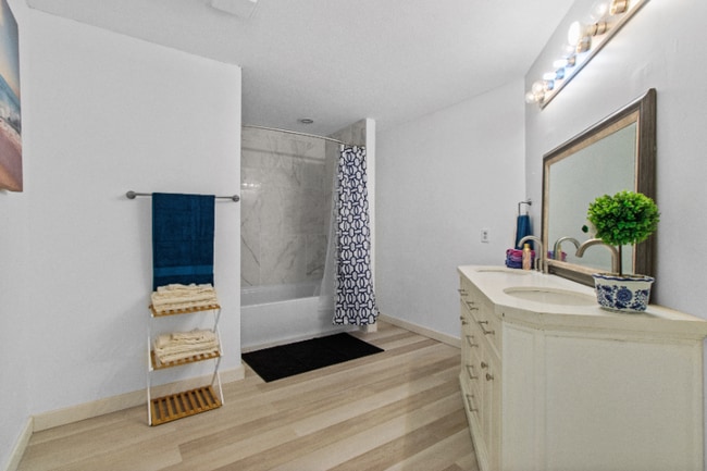 Photo - 80 Ravens Croft Rd