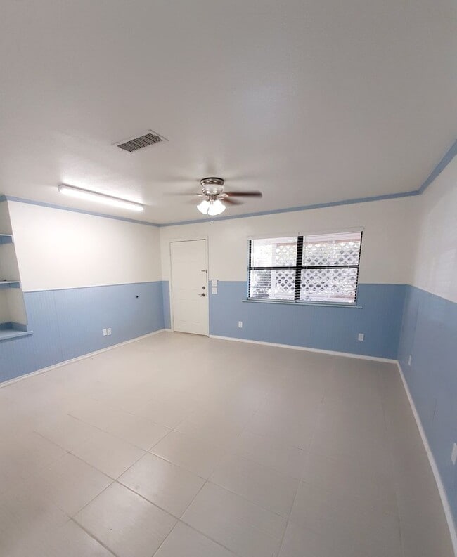 Photo - Quaint 3 bedroom, 1.5 bath in Euless
