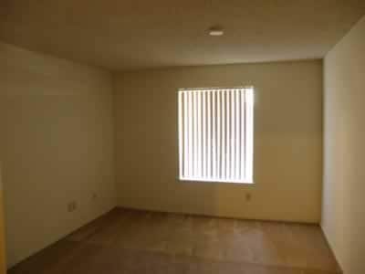 Photo - 4144 N Valentine Ave Unidad n/a