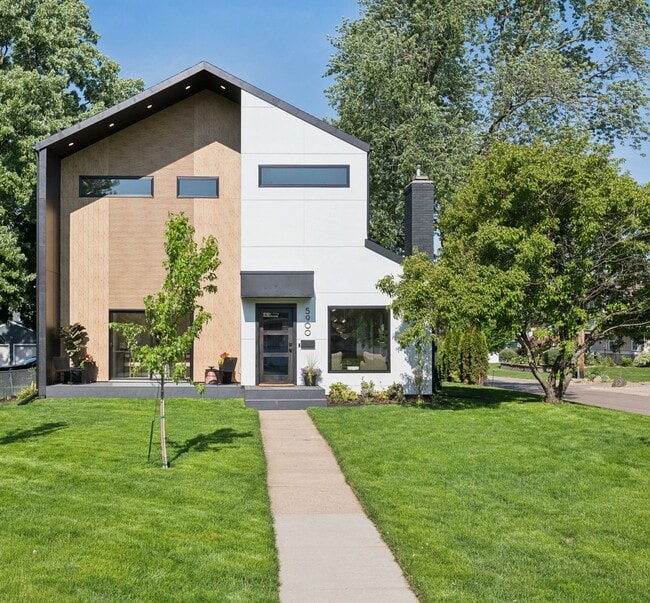 Building Photo - 5900 Abbott Ave S