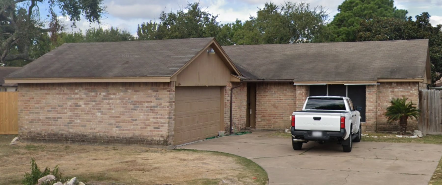 Photo - 16350 Pebbleglen Dr