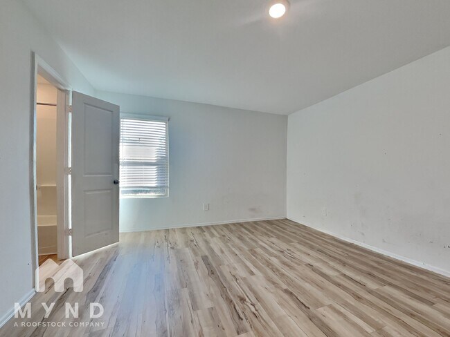 Photo - 17627 Noble Cypress Ct