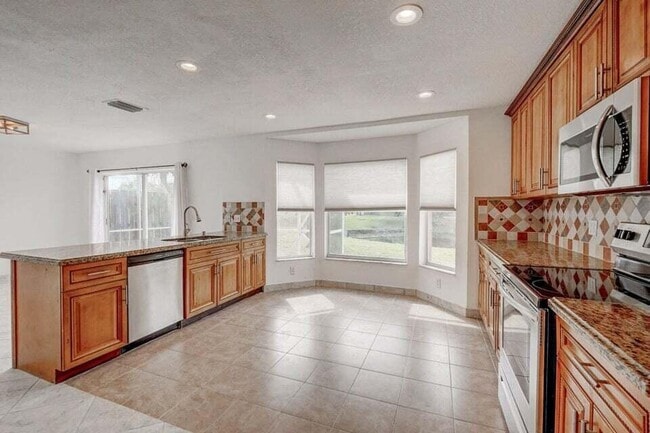 Photo - 10758 Lake Jasmine Dr