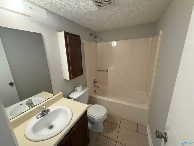Photo - 4902 Cotton Row NW Unit B