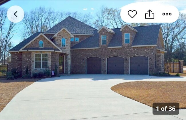 Photo - 105 Stonegate Trail