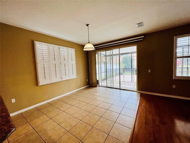 13920 Bluebird Pond Rd