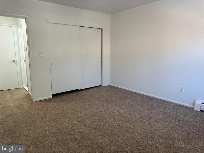 Photo - 816 Garnet Dr