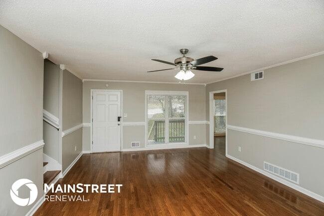 Photo - 435 Shelby Ln