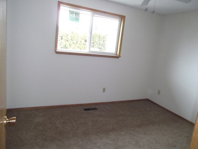 111 N 67th Ave