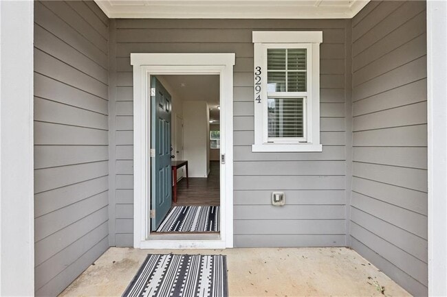 Photo - 3294 Tarian Way