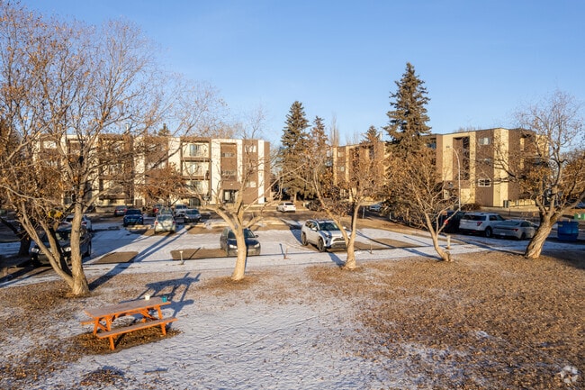 Photo - Hampton Court