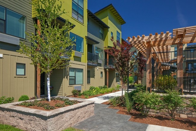 The Tennyson At Crescent Village Apartments For Rent in