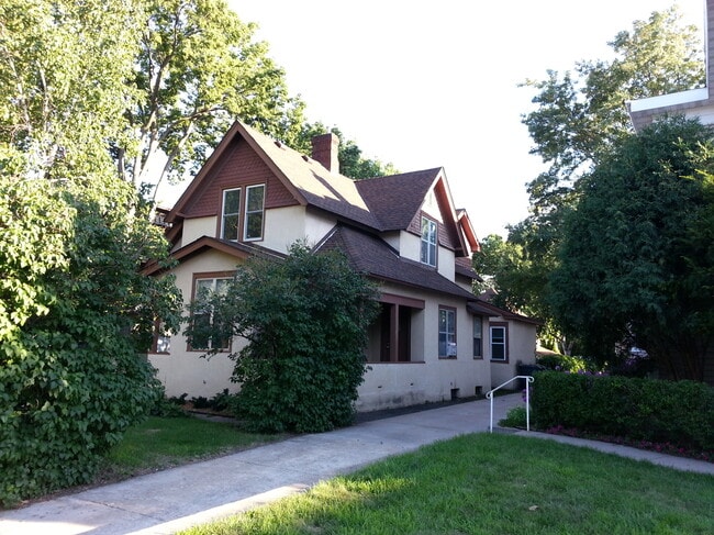 Photo - 516 4th Ave SE Unit 516