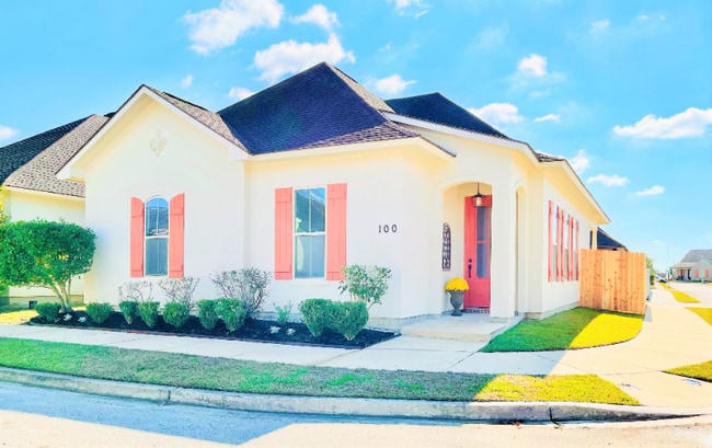 Photo - 100 Pettigrove Dr