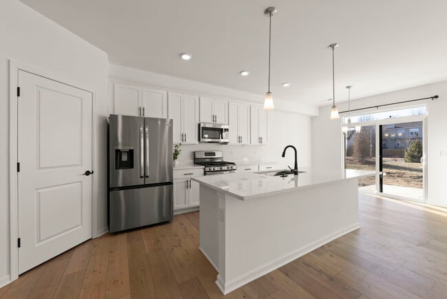 Photo - 4486 Chelsea Mnr Cir