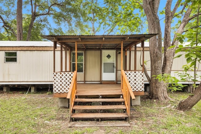 Photo - 19339 Forest Ln Cir