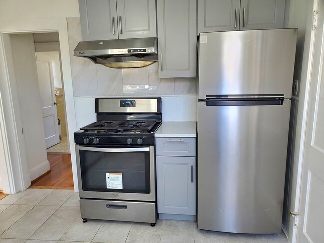 Photo - 19 Appleton St Unit 1