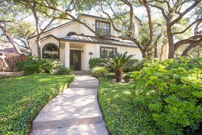 Beautiful 4 bedroom home in the Deerfield ... - Beautiful 4 bedroom home in the Deerfield ...