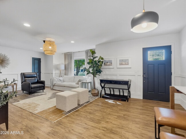 Photo - 1314 W Elm St