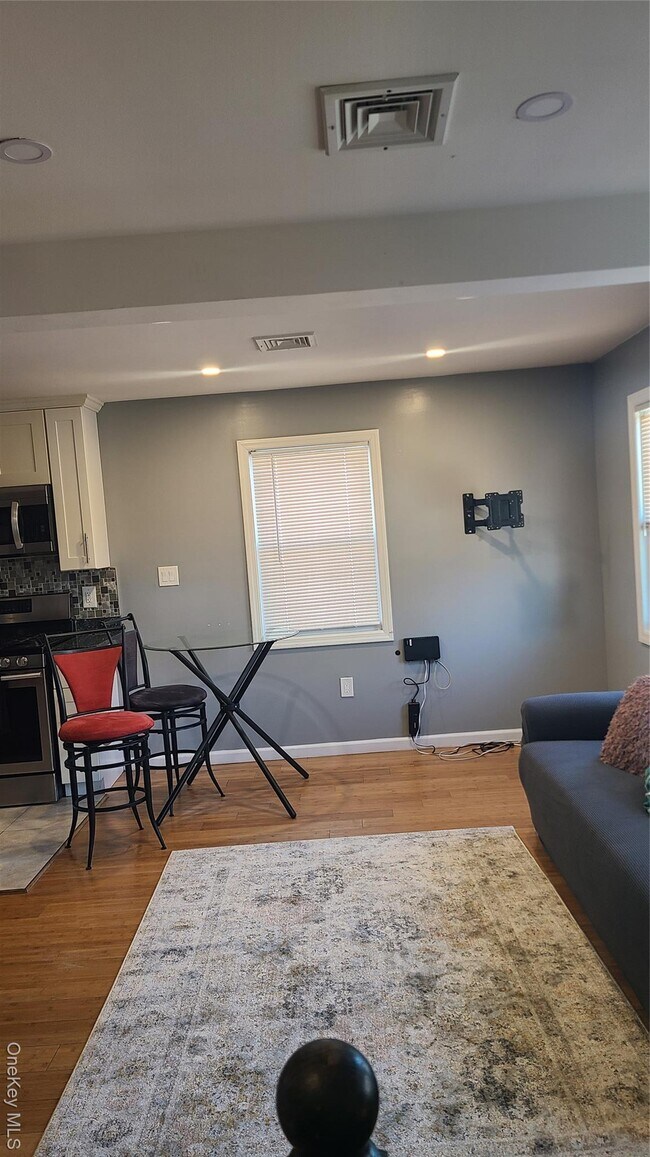 Building Photo - 210-38 Nashville Blvd