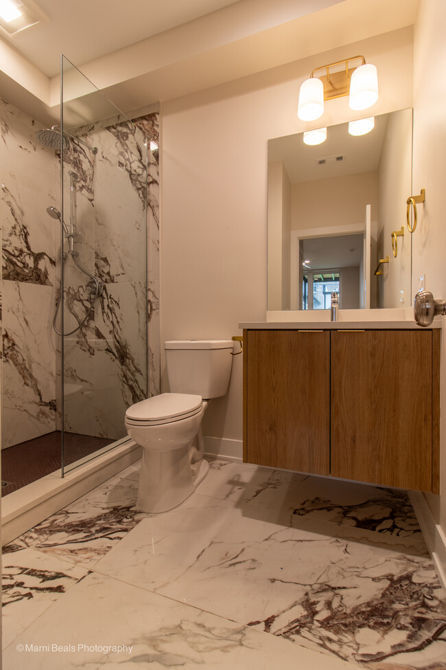 507 E 60th St Unit Garden