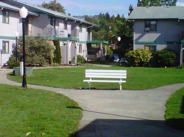 Christy Court Apartments - Christy Court Apartments