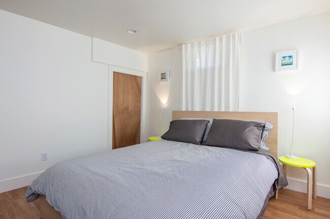 Photo - 2628 Northeast Ainsworth Street Unit B