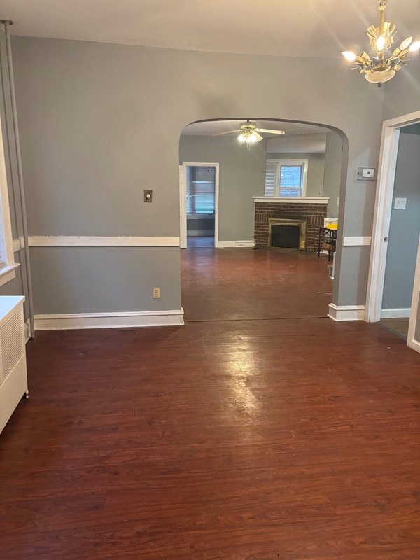 Photo - 649 W State St