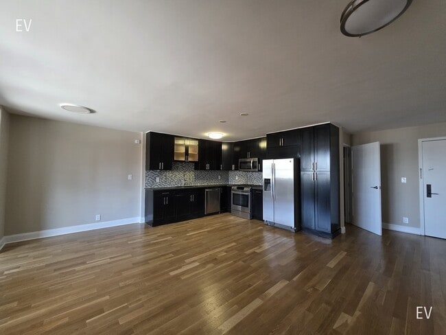 Photo - 310 Greenwich St Unidad ev12H