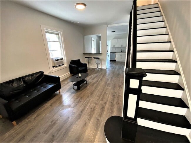 Photo - Brand New Renovated 5 Bedroom 2 Bathroom Home