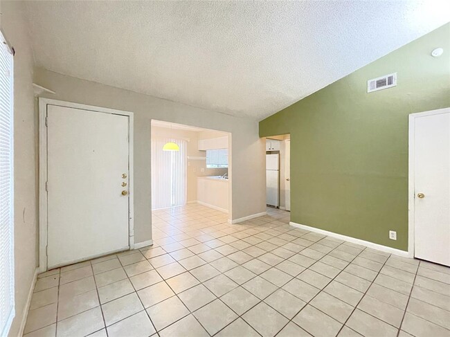 Photo - 2809 Parker Ln