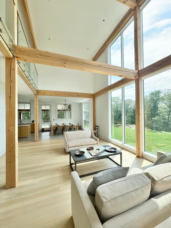 Photo - 36 Yuza Mini Ln