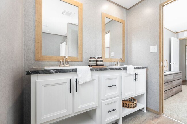 Photo - Fannin Meadows