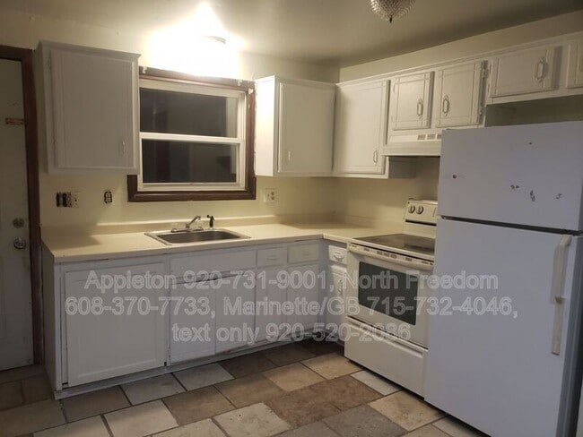 Building Photo - 560 Spinnaker Ln Unit 560