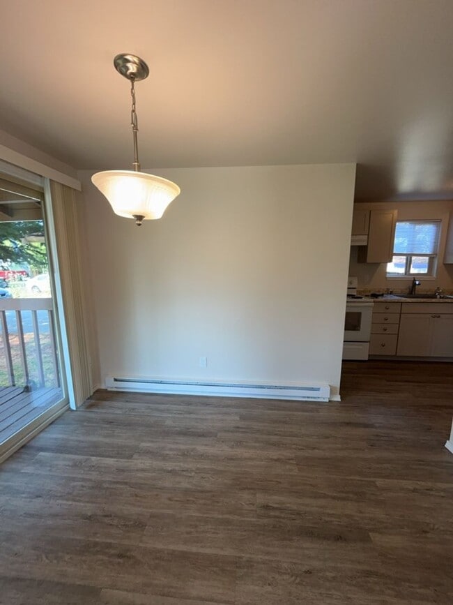 Photo - 2319 Wilson Ave Unidad A