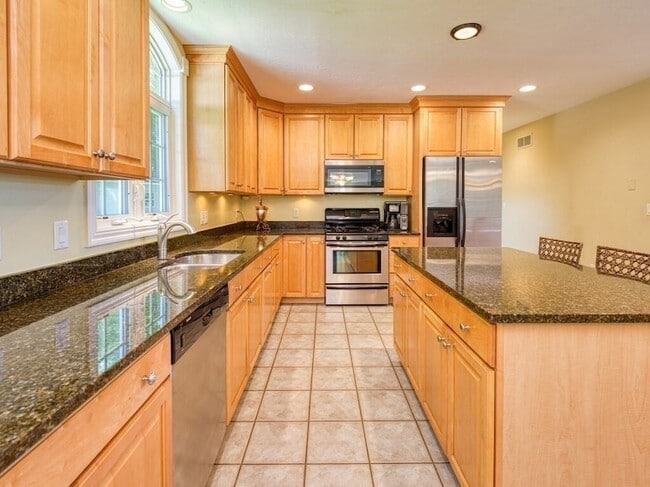 Photo - 126 Walnut St