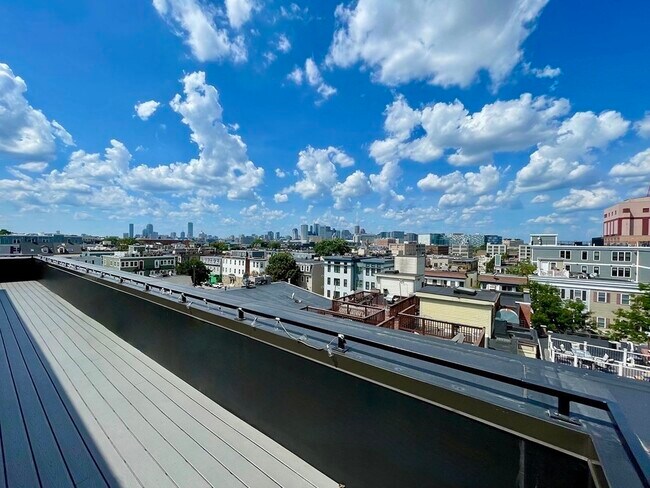 Photo - 728 E Broadway Apartment Unit 403