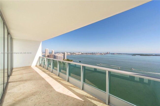 Photo - 1331 Brickell Bay Dr Condominio Unidad 3205