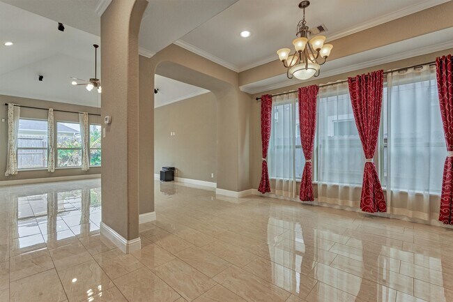 Photo - 106 Bella Luce