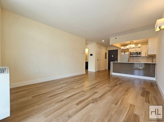 Photo - Northern Boulevard Unit 2E