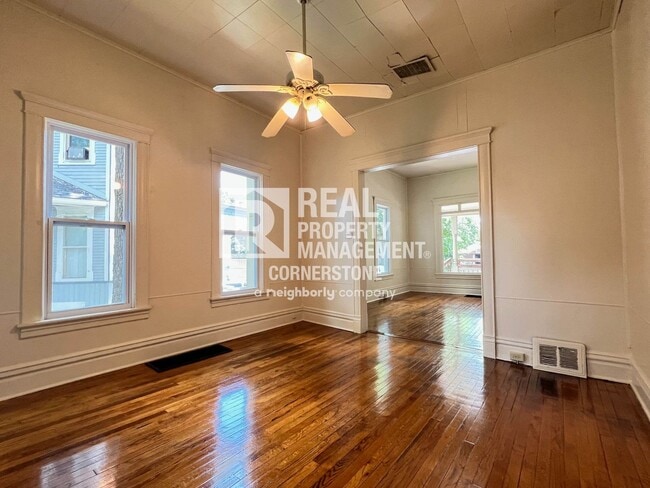 1116-1118 Forbes St - 1116-1118 Forbes St Apartment Unit 1116 Forbes St