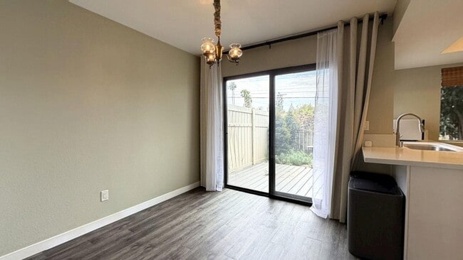 Photo - 1013 W Linden St
