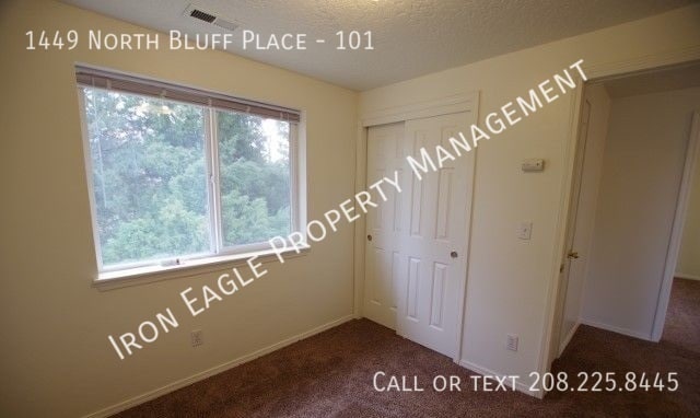 Photo - 1449 N Bluff Pl